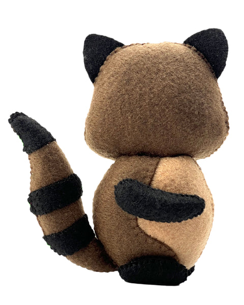Padrão de costura de brinquedo de feltro Raccoon 3