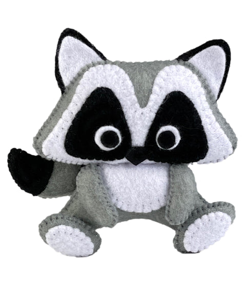Padrão de costura de brinquedo de feltro Raccoon 2