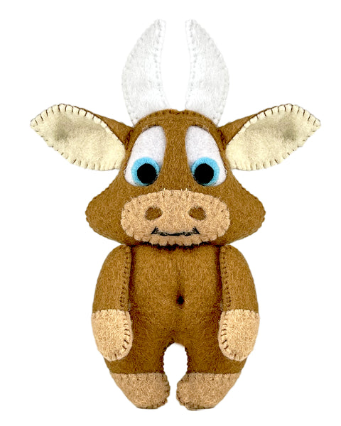 Patrón de costura de juguete de fieltro de toro