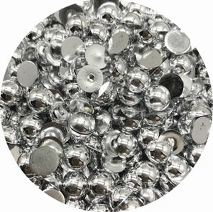Silberne halbrunde Perle mit flacher Rückseite für die Spielzeugherstellung