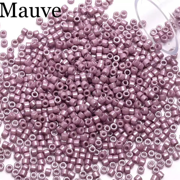 1200 Stück Miyuki Delica-Perlen, gleichmäßig, 2 mm, Glas-Rocailles