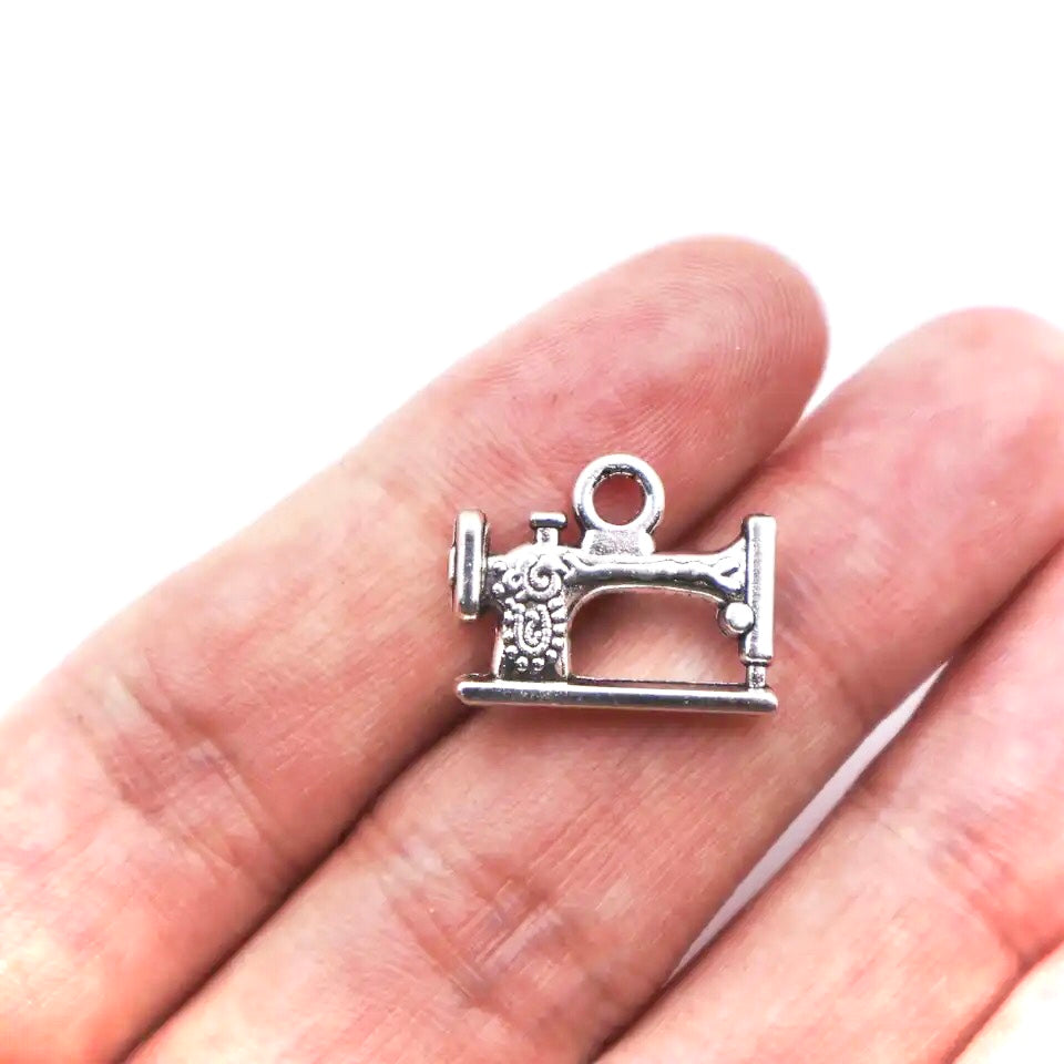 5Pcs Silver Color Cute Sewing Machines Charms Hollow Pendants DIY And Craft Findings